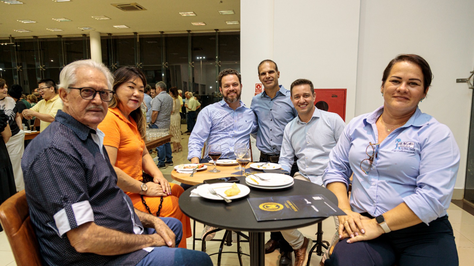 José Afonso Baldissera, Heliane Gui, Fabiano Marinho, Cláudio Bucioli, Jivago Nunes e Kelly Michelin