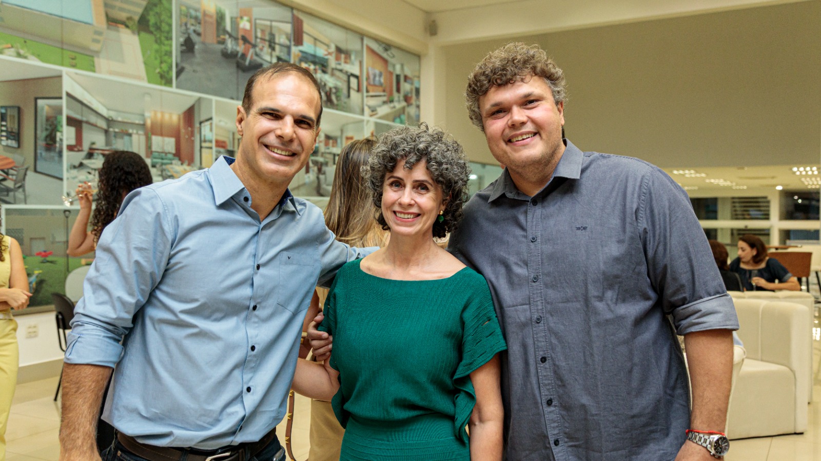 Giovana Vaz Mendes, Luis Fernando Mendes