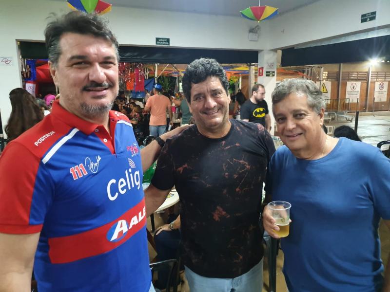 Renato  Contin,  Juninho  Teixeira,  Guto  Teixeira