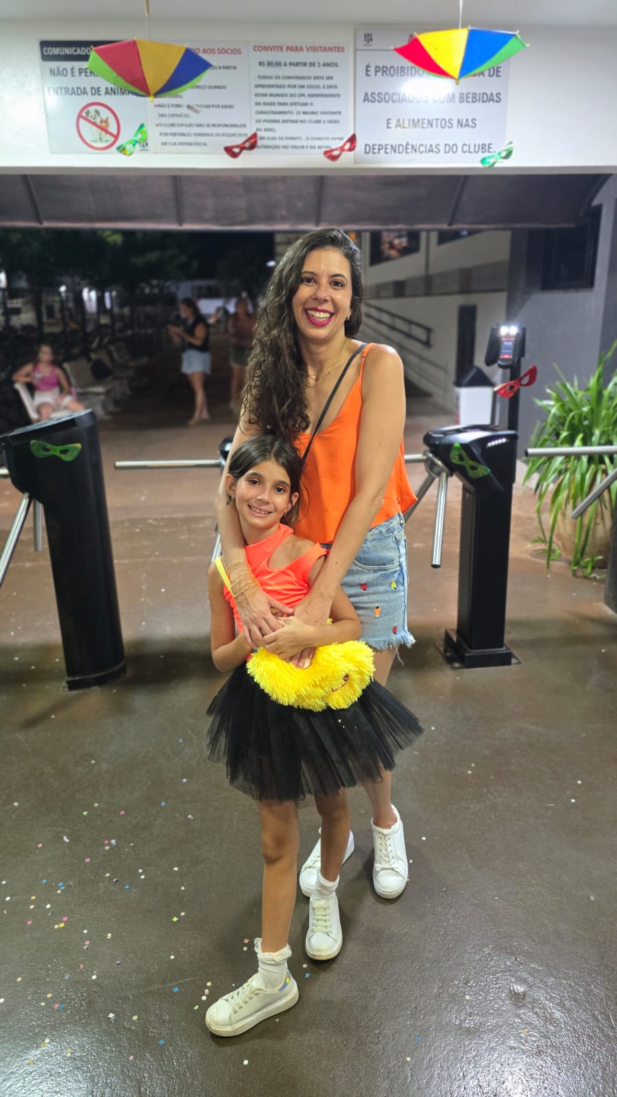 Valentina e Rafaela Paim