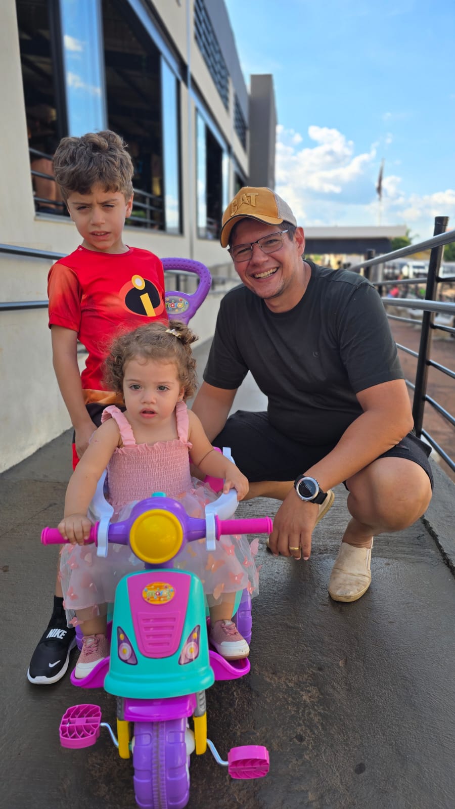Maria, Pedro e Marco Parreira