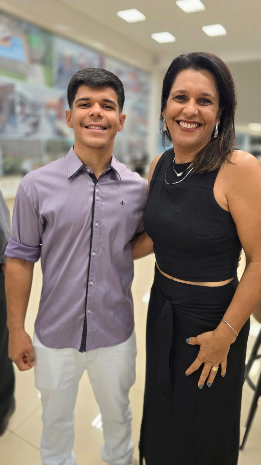 João  Guilherme  Bucioli, Adriana Carla Pereira  Figueiredo Bucioli