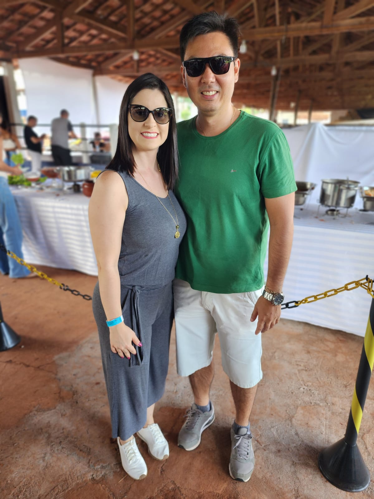 Lais Scarpeline, Henrique Hattori