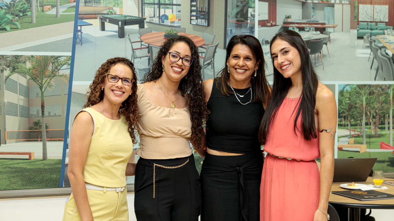 Jeniffer Silvério da Silva, Taiana Carla Reis da Silva, Adriana Carla Pereira Figueiredo Bucioli, Ana Lívia Mastronicola Krokoiz