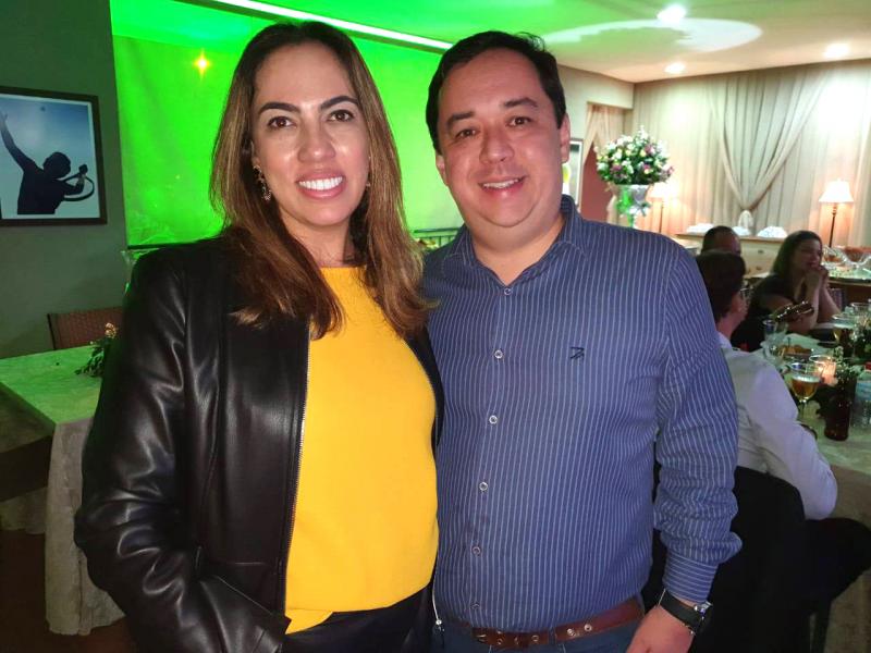 Helen e Edson Guiral