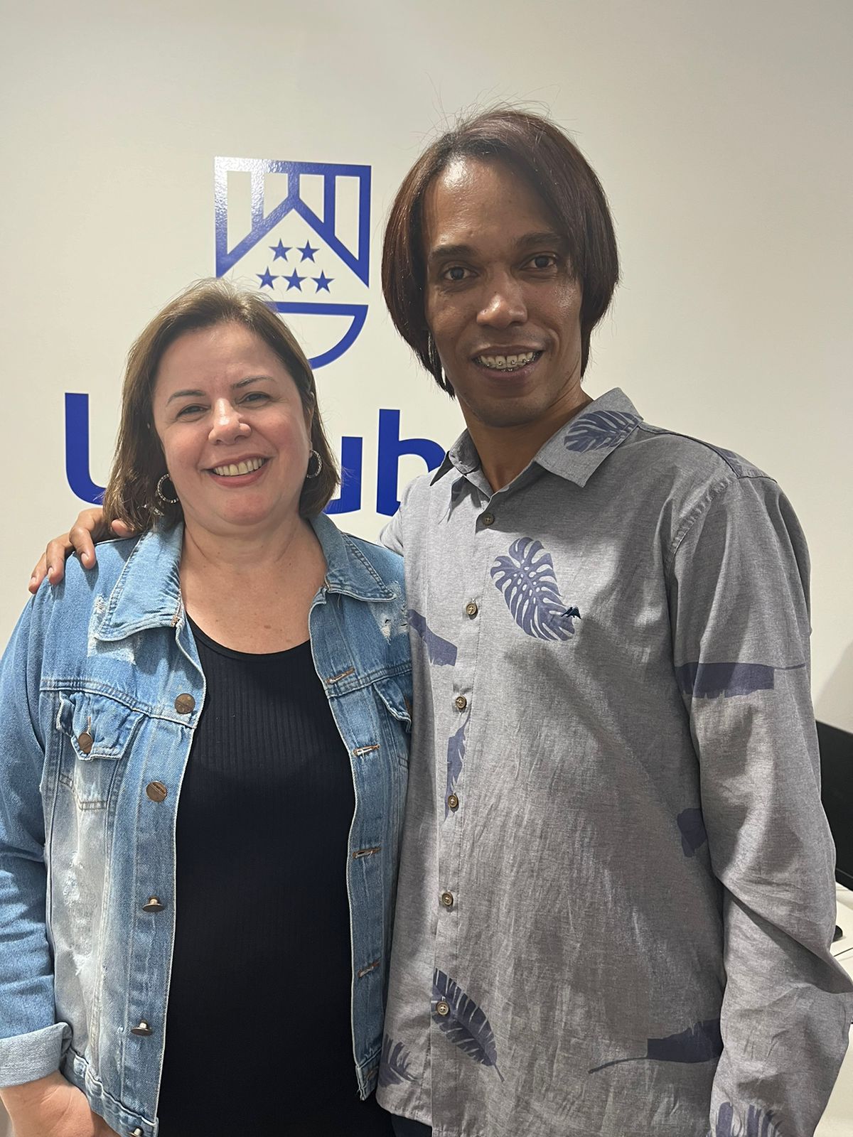 Morro Agudo - Rosimeire Sampaio e Professor de Inglês Thiago De Paula Kakaroto