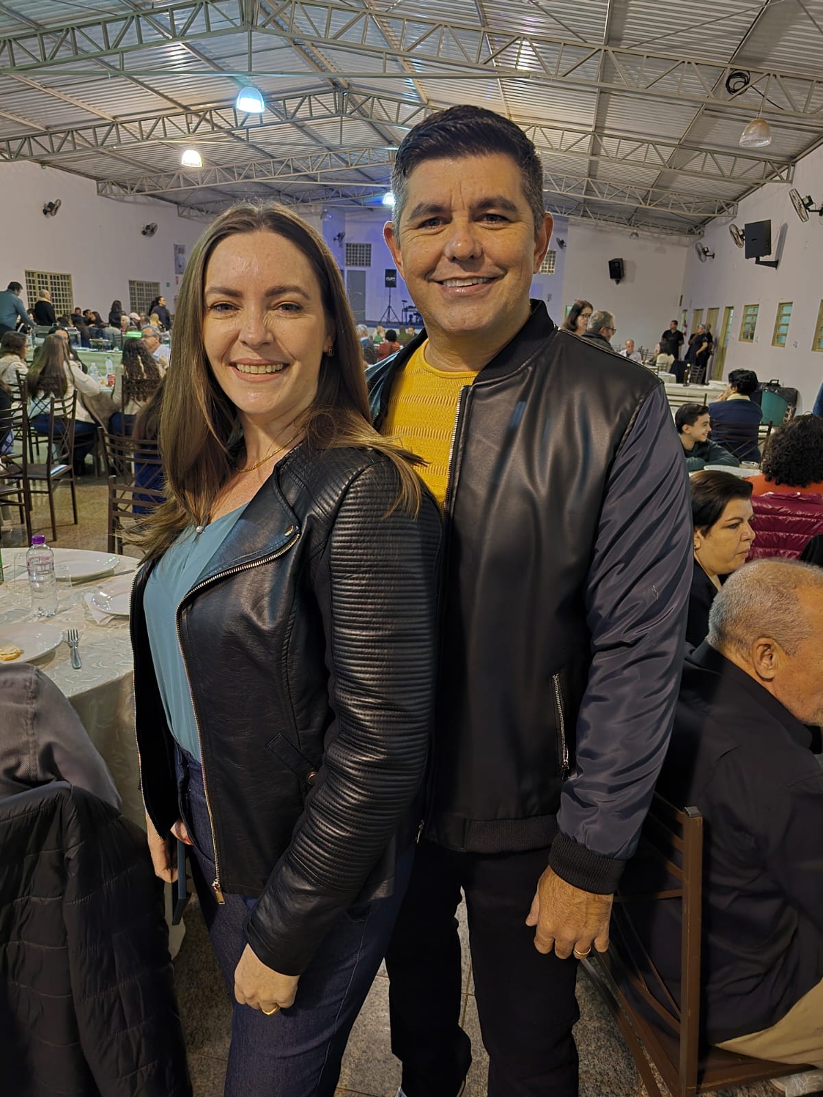 Daniela e  Alessandro  Gustavo  Faria