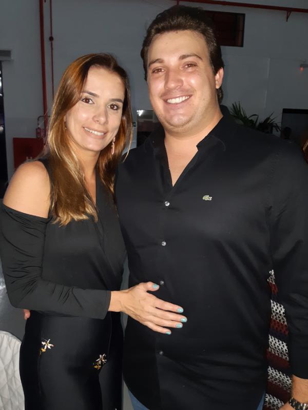 Thaisa Silveira e Neto Marcussi