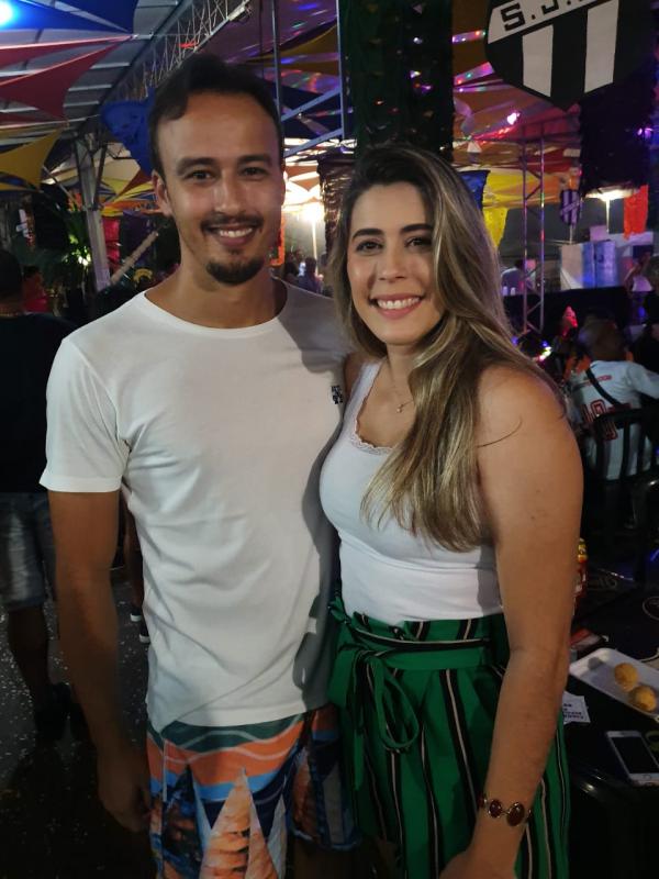 os irmãos,  Gabriela  e Riquinho  Schmidt