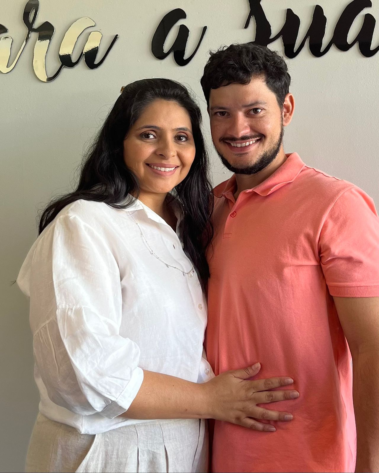 Larissa e o esposo Gustavo Martins