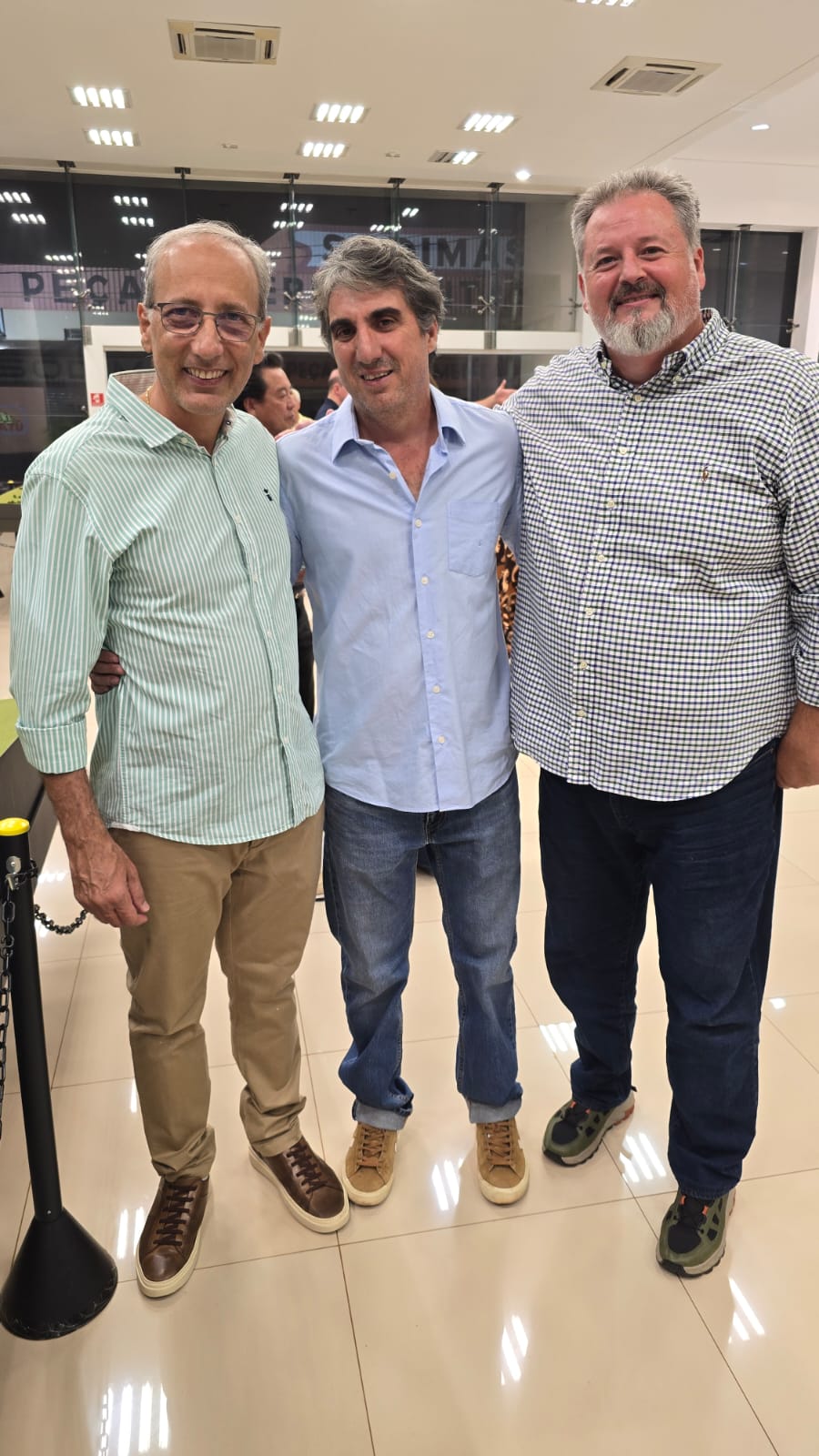 Carlos  Valentini, Rogério  Mendonça, Eduardo  Leonello