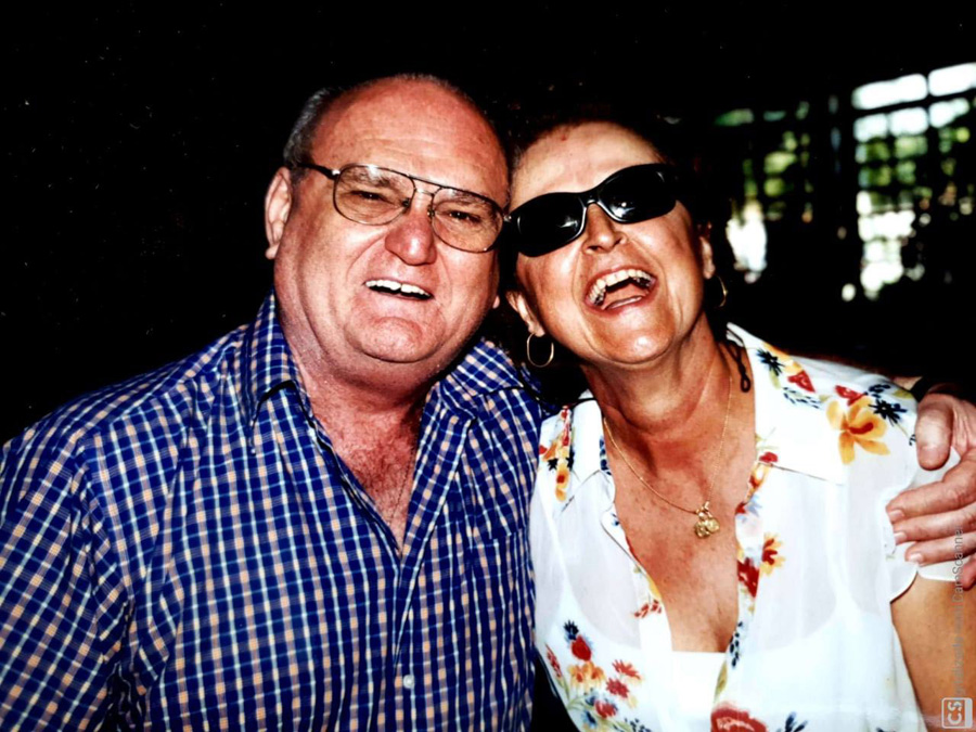 Chiquinho Zelesnikar,  Bia Meirelles