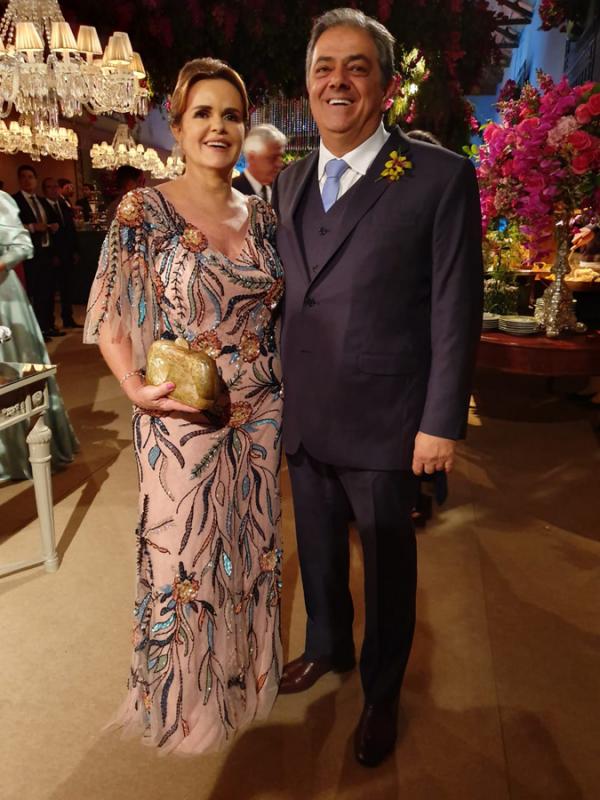 Rose e Felipe Moisés David, os pais da noiva