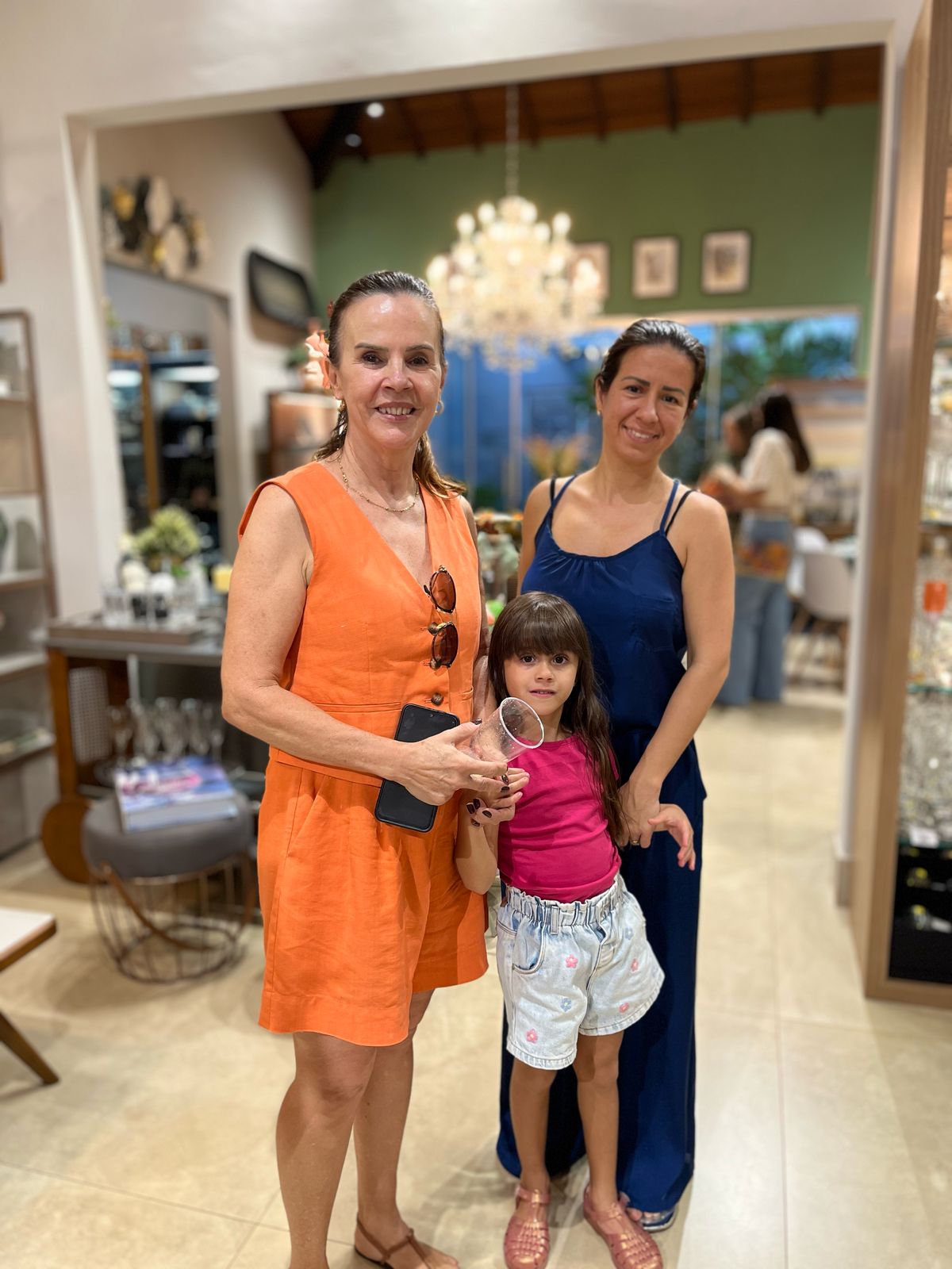 Geisa Lourenço, Michelle Stabile, Maria Fernanda