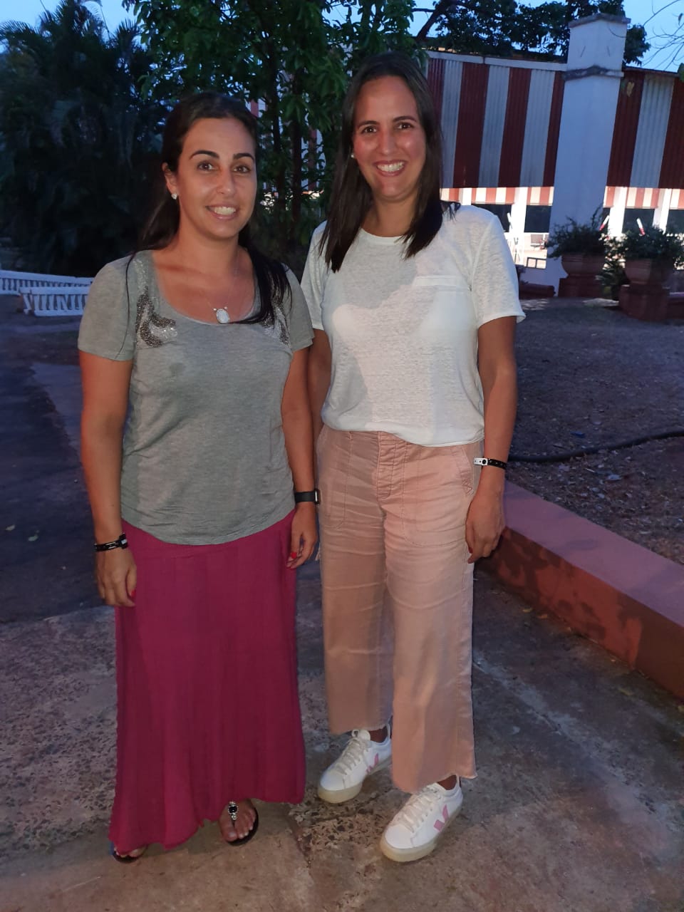 Manuela  Limongi,  Caroline  Estelles