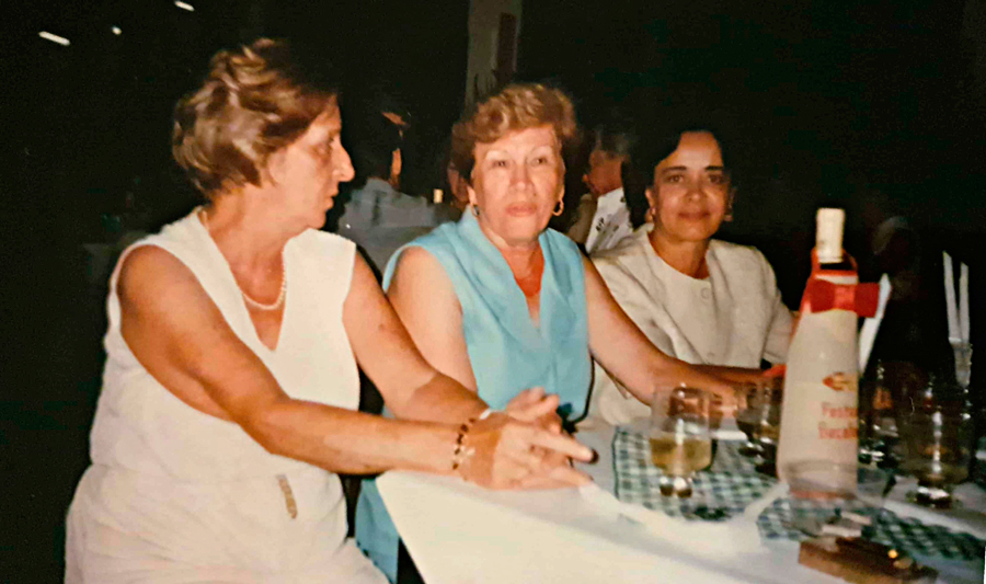 Danira  Parada, Maria  Helena  Alves  Pereira,  Domicilia  Marques