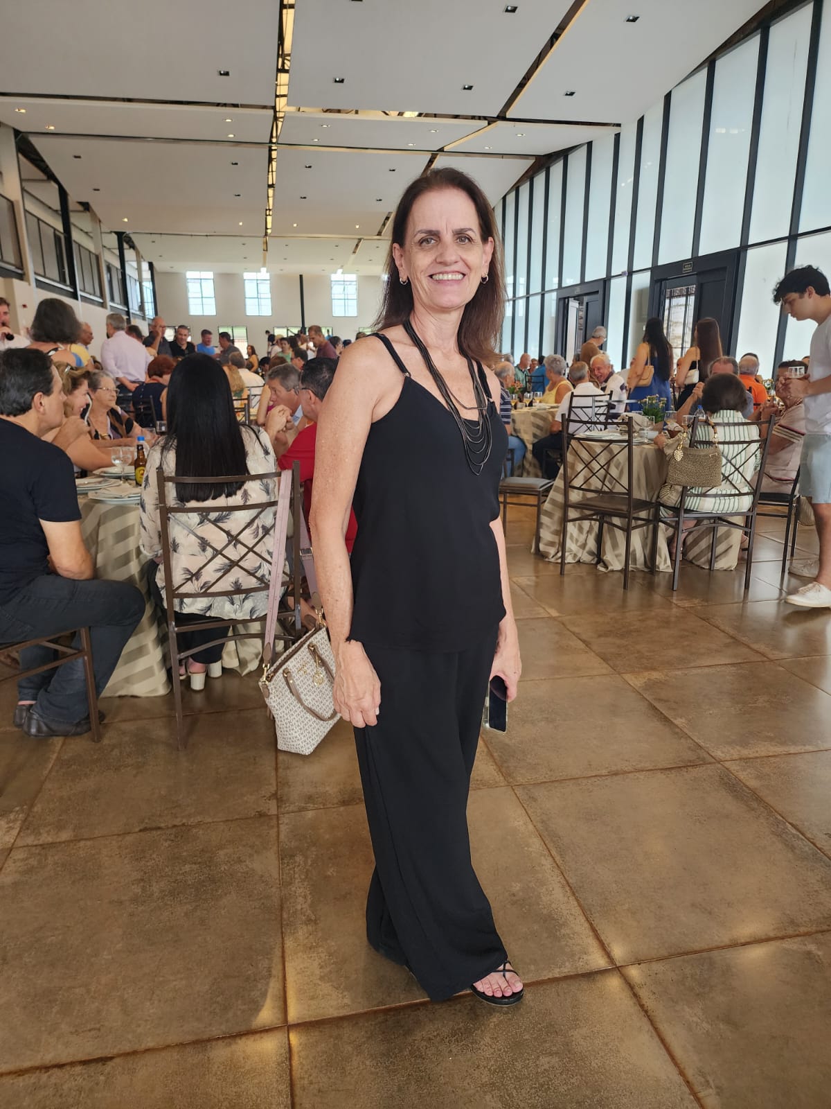 Cássia Bolognesi Dias