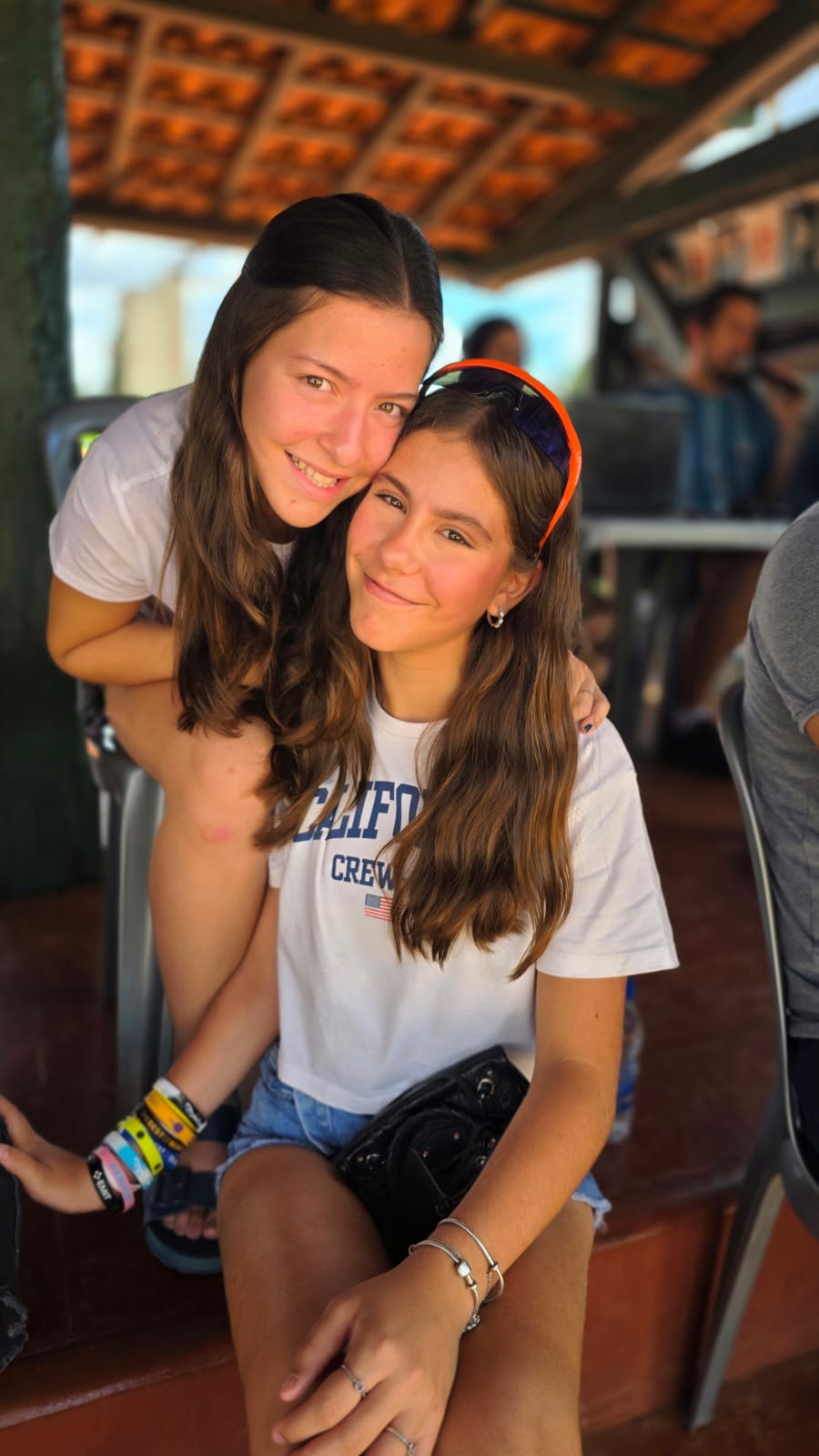 Olivia  Junqueira, Luiza  Melo