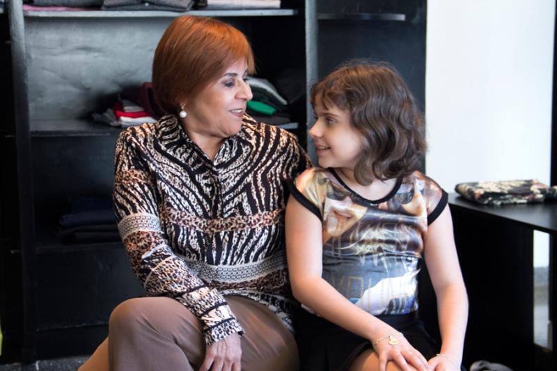 Leila Maria Cardoso e sua petit Esther