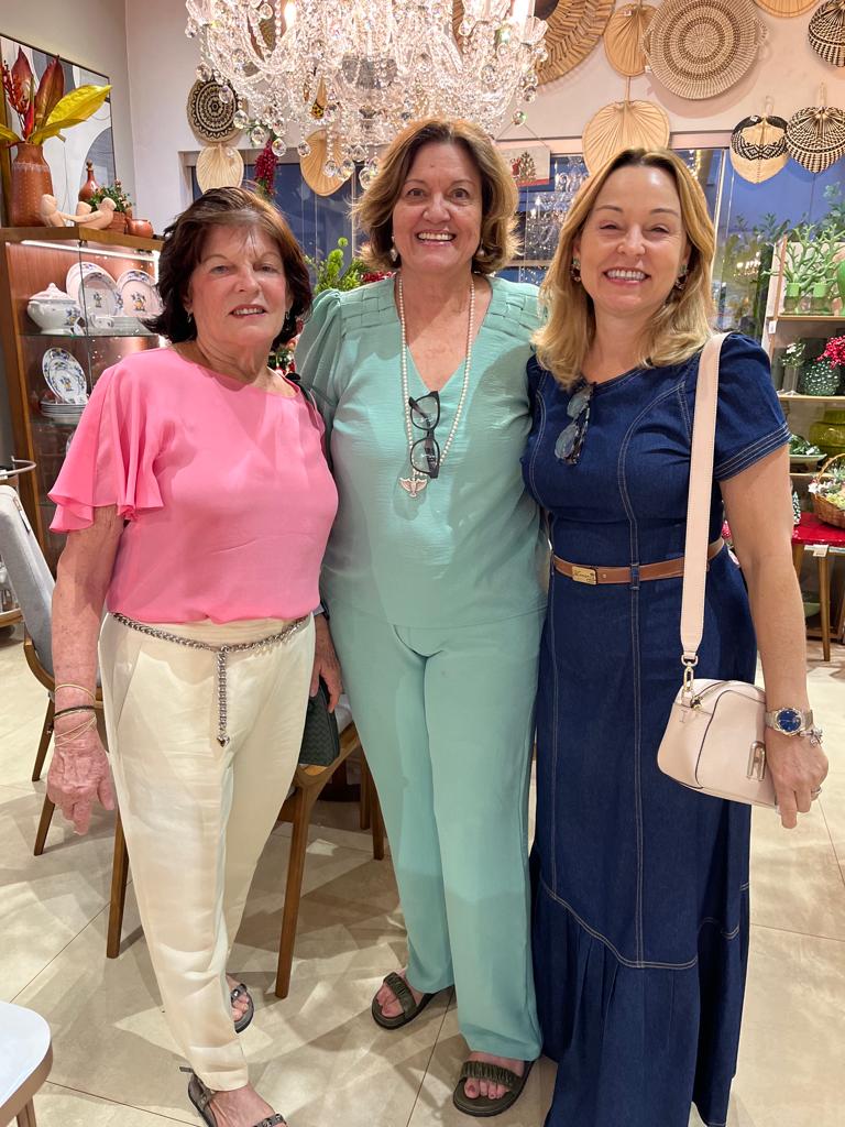 Silvia Leite, Ana Maria, Meire Parada