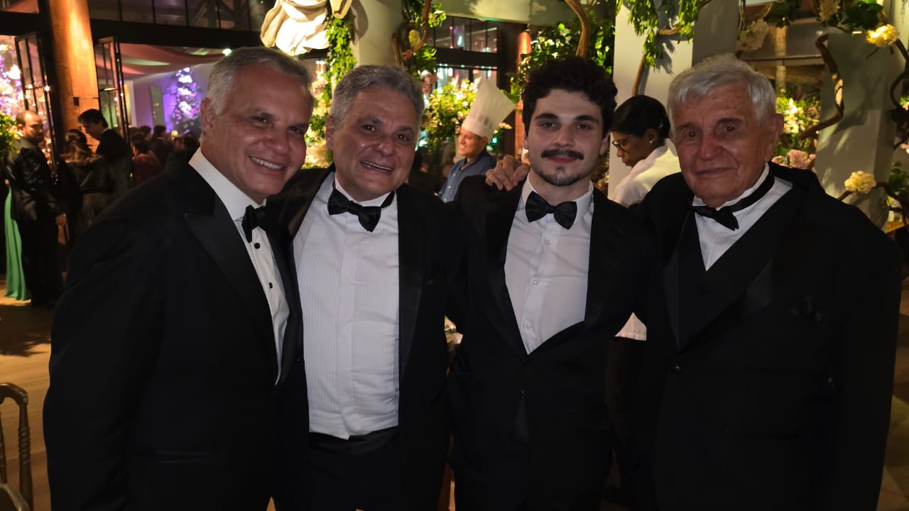 Alexandre, Ricardo, Henrique e Nilo Tuzzi