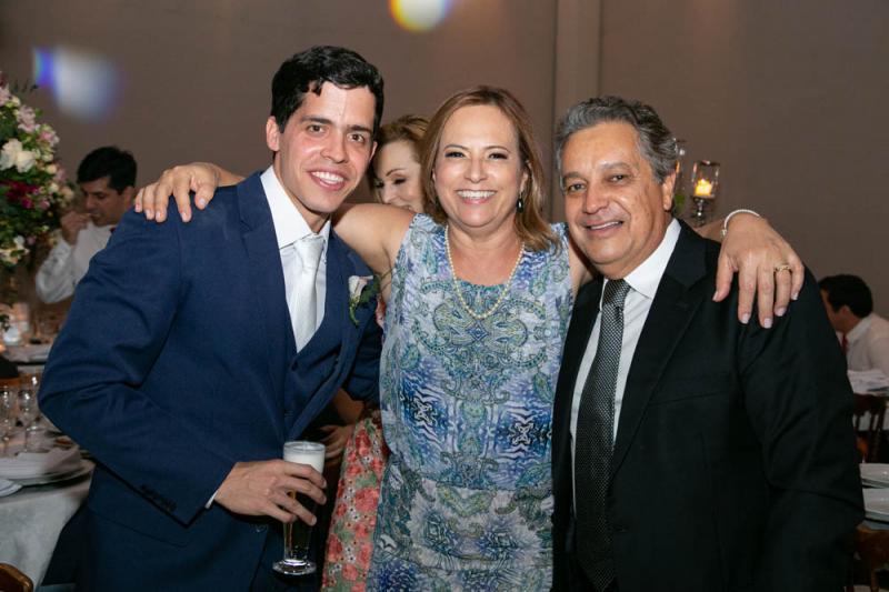 Cleusa e Guto Teixeira