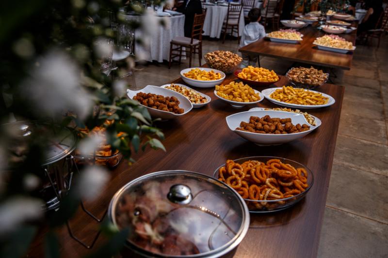 Comida de boteco Buffet Tempero de Família