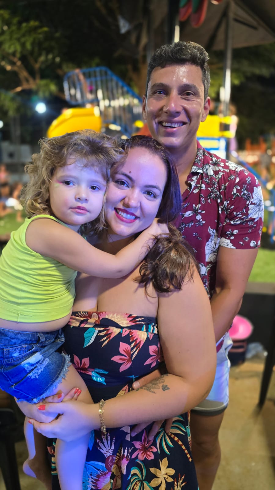 Alicia, Thayssa e Geonir Montanher