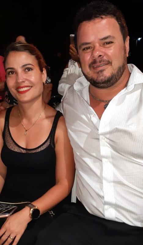 Flávia e Anderson Cecílio