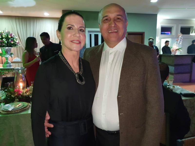 Beatriz e Marcelo Dezem