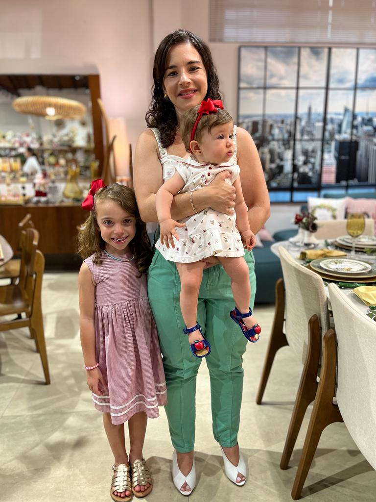 Priscila Sostena, Alice e Maria Luiza