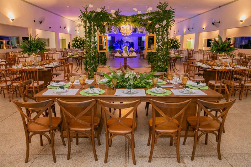 As cadeiras Paris deram um toque especial na ambientação