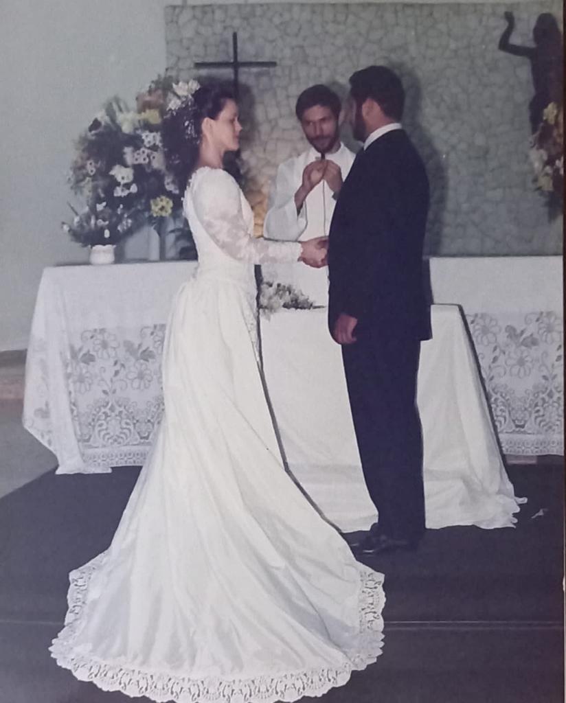 Casamento com Anderson Ferreira, em 1993
