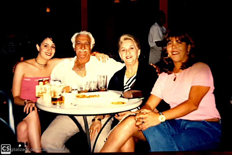 Gabriela,  Tereza e Claudinet  Mauad,  Rosana  Macedo