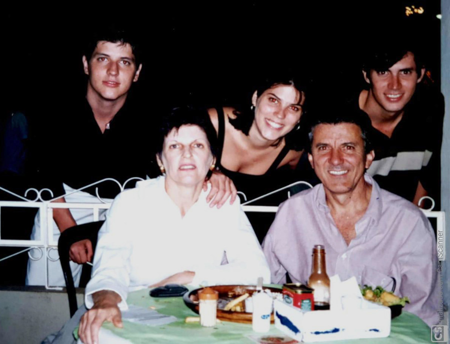 Silvia,  Marina,  Marcelo,  Fernando  e Gabriel Junqueira Leite