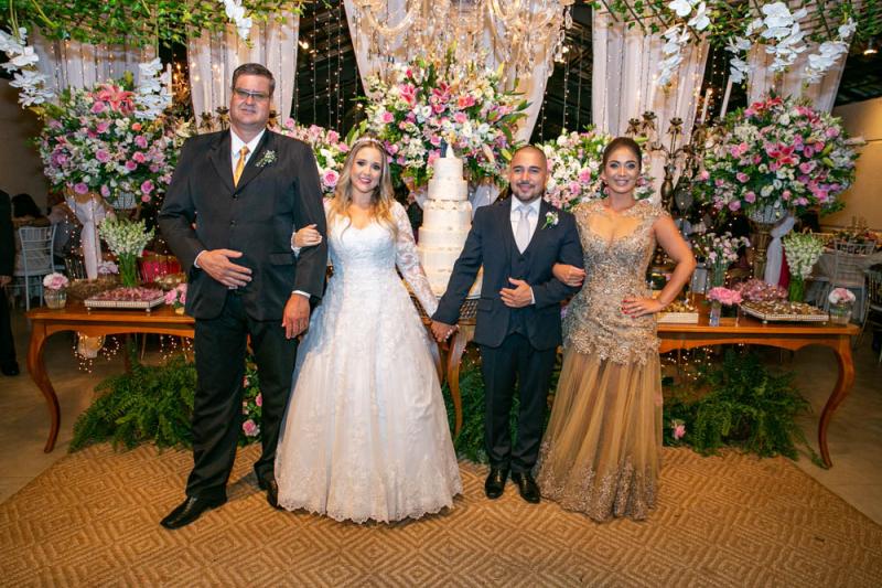 Amauri Ribeiro e Daiane Justino Ribeiro