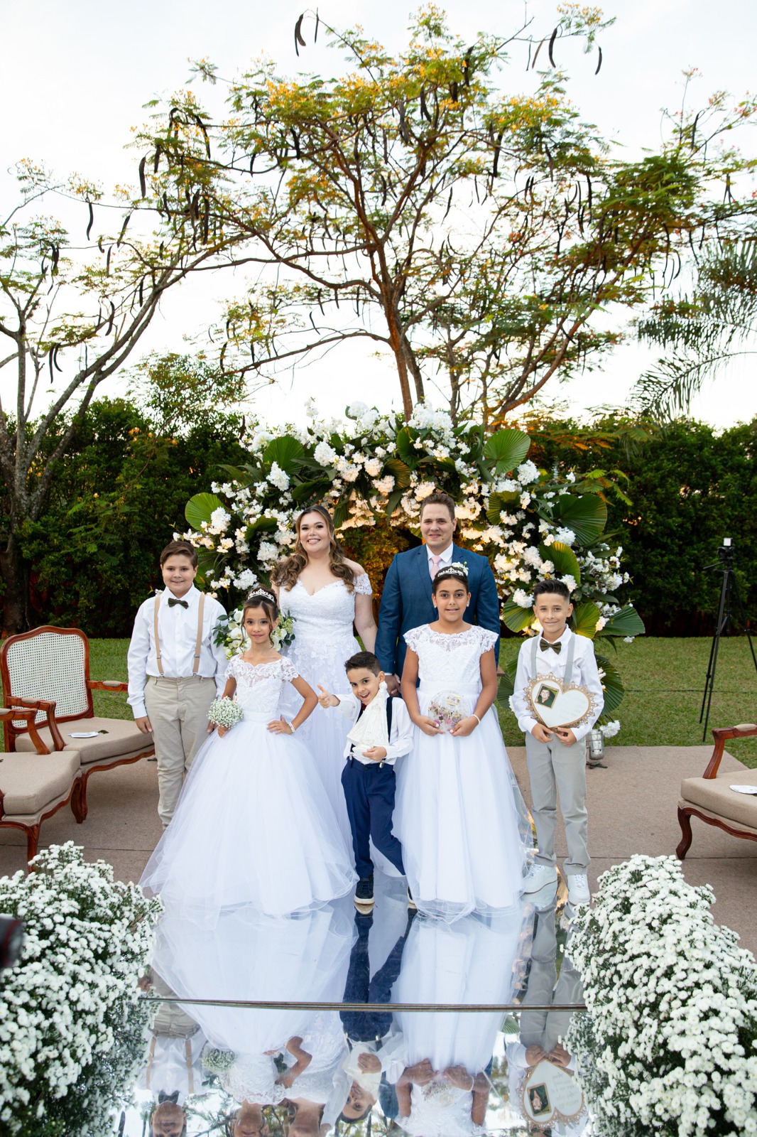 Com os pequenos mensageiros do amor