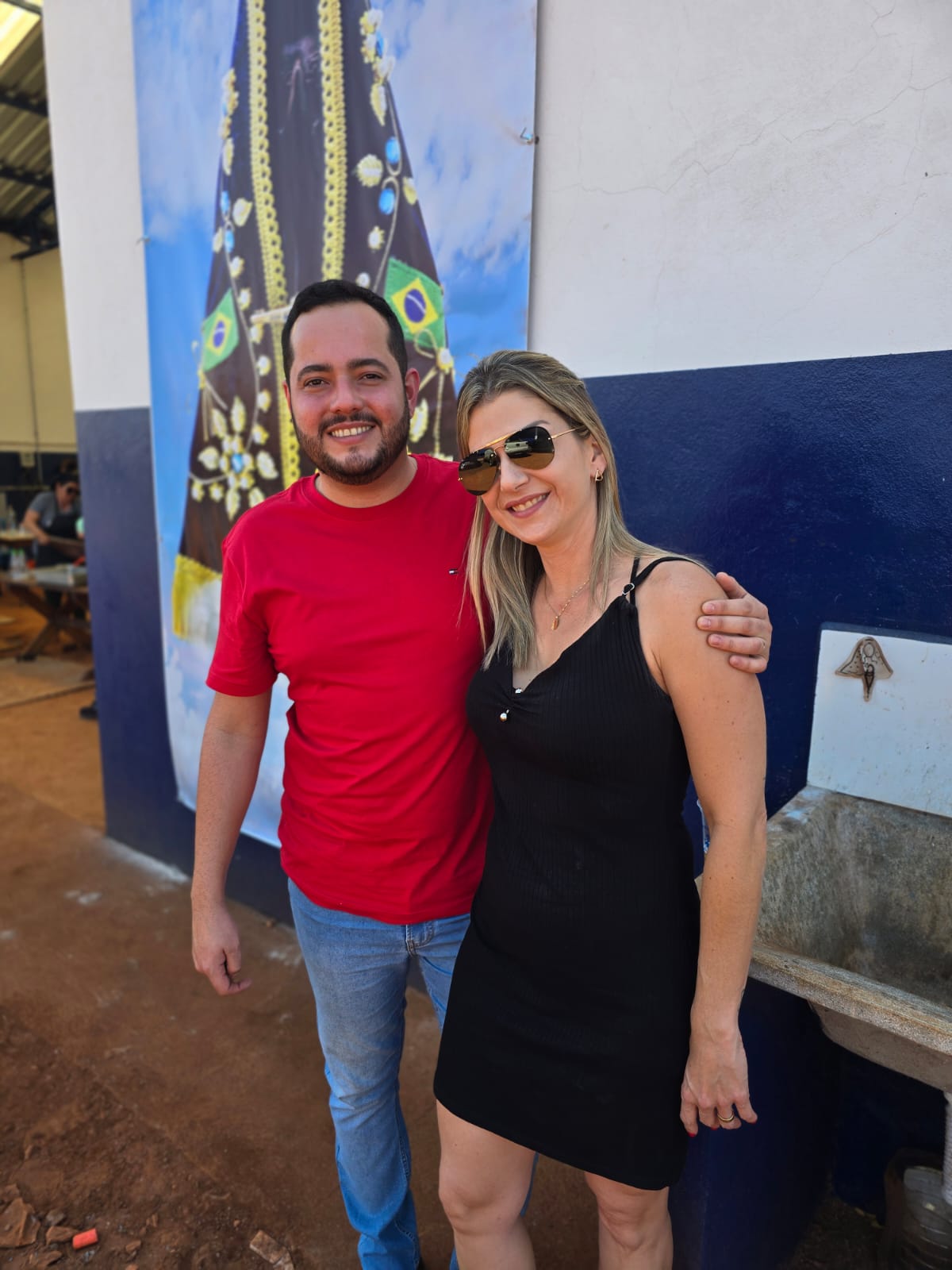 Júlia  Bononi, Lucas Costa