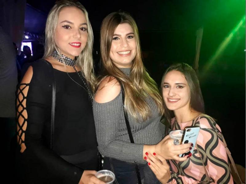 Duany Leão   , Raisa Freitas,Julia  Vaz