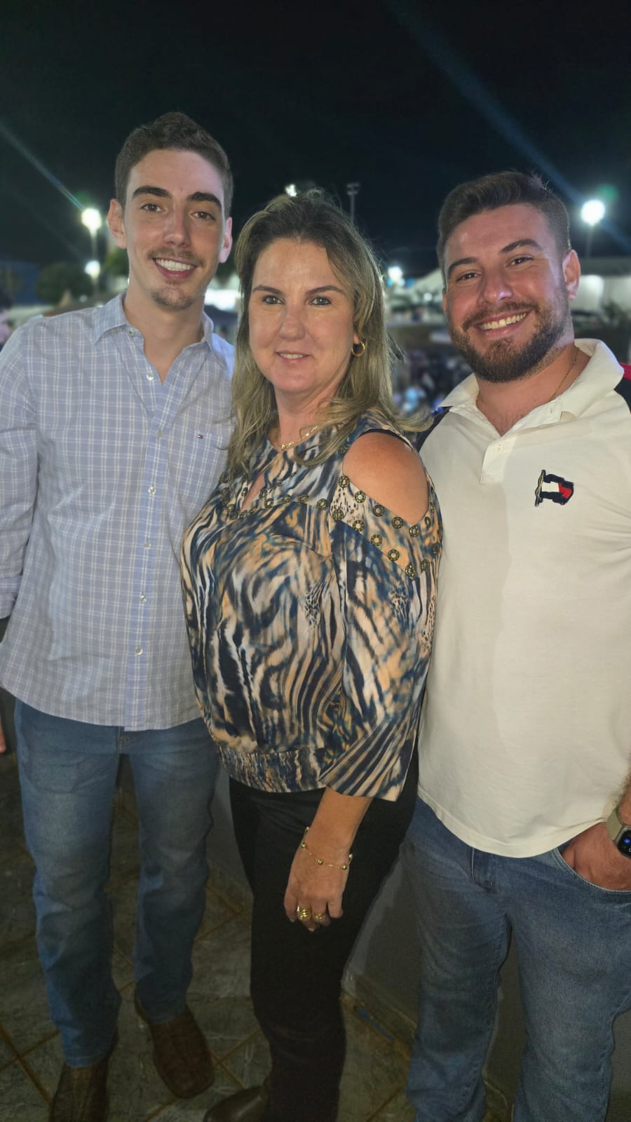 Pedro, Valquíria  e João  Vinícius  Grillo