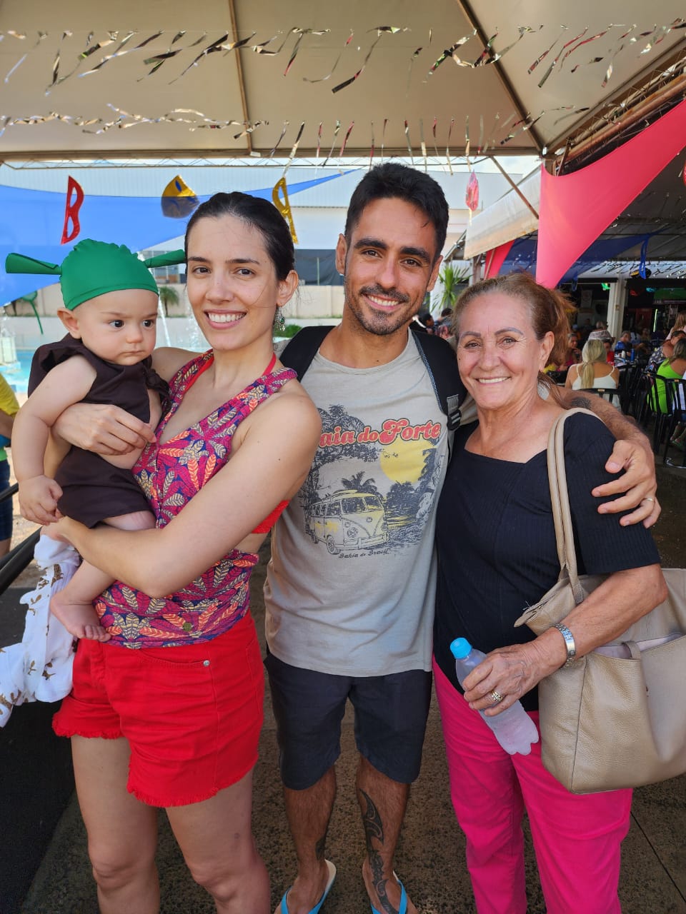 Cícero, Beatriz, Guilherme Junqueira  e Bene  Junqueira