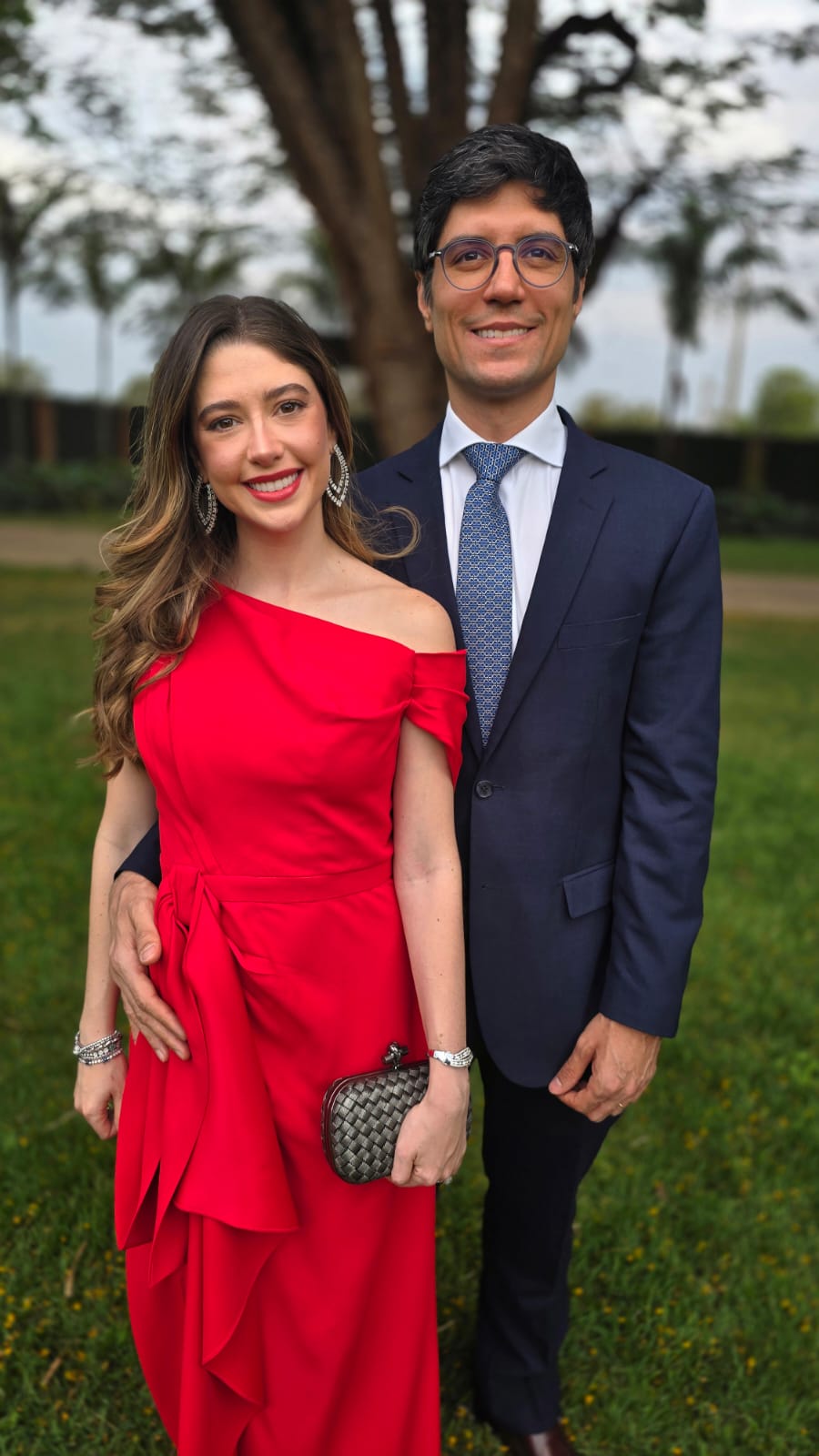 Ana  Beatriz e Rafael  Fortes  Guimarães