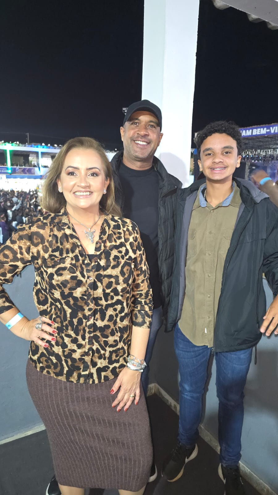 Carol, João  e Rodrigo  Batista