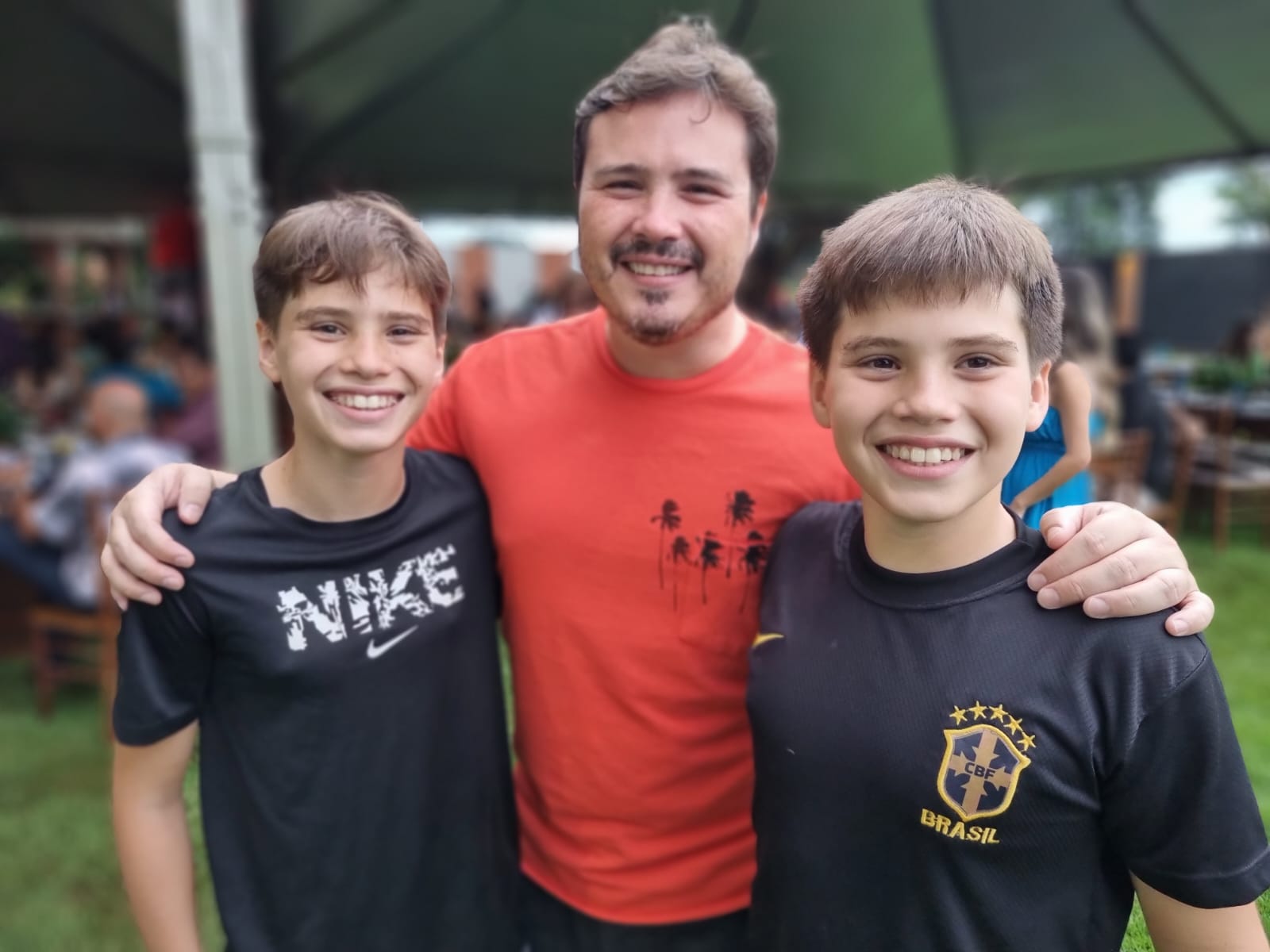 Raphael,  Matheus  e Marcelo  Maffia