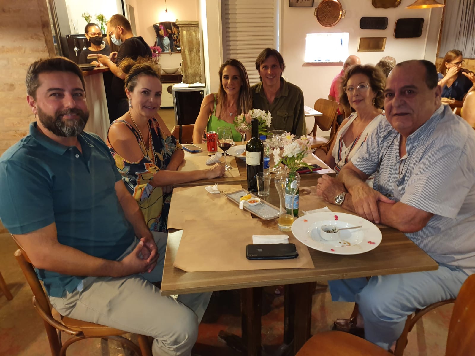 Jussara e Marcelo Queiroz, Paula e Marcelo Leite, Lilisa e  Flavio Leite de Moraes