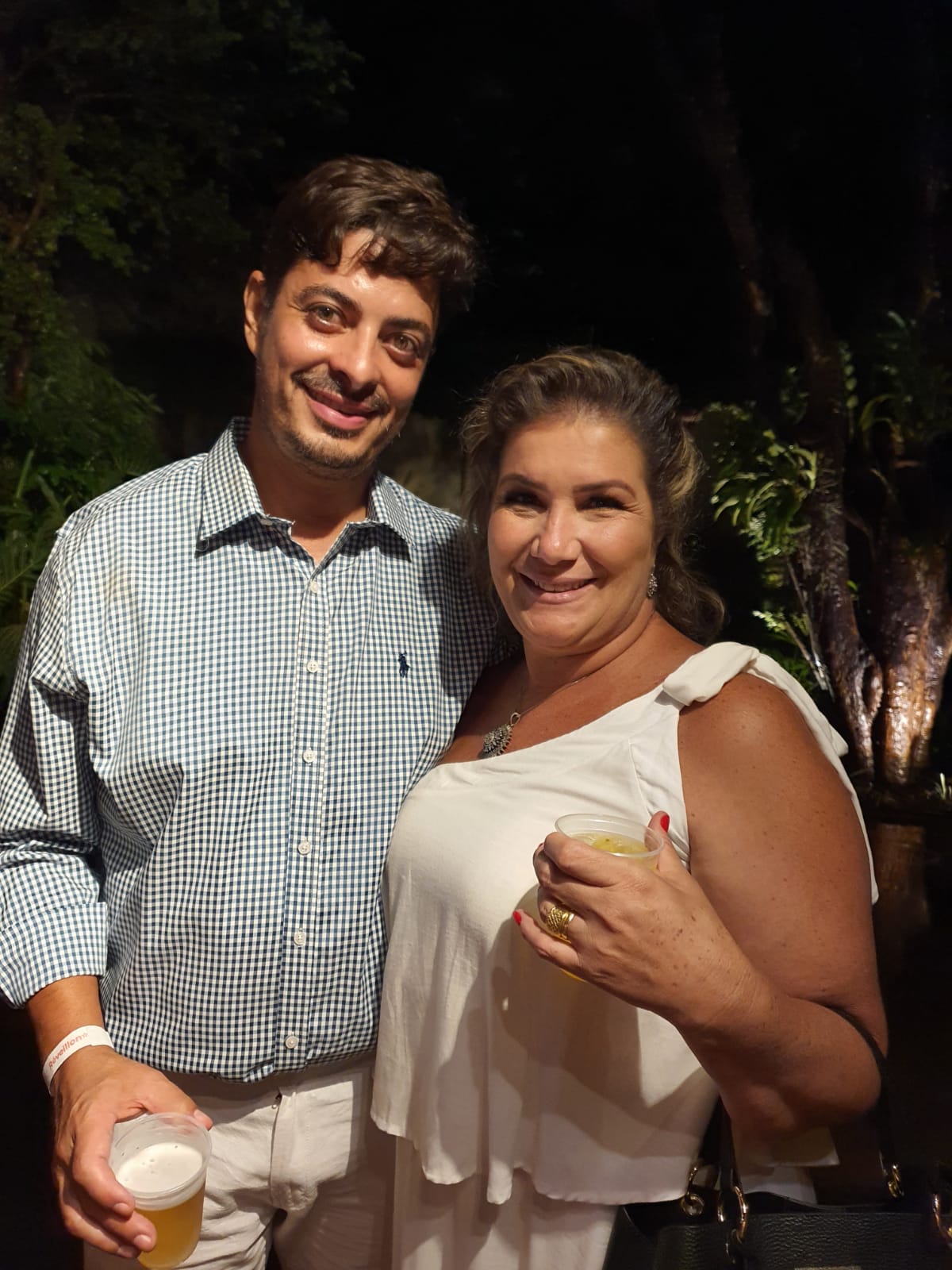 Flávia e Paulo Henri Oliveira