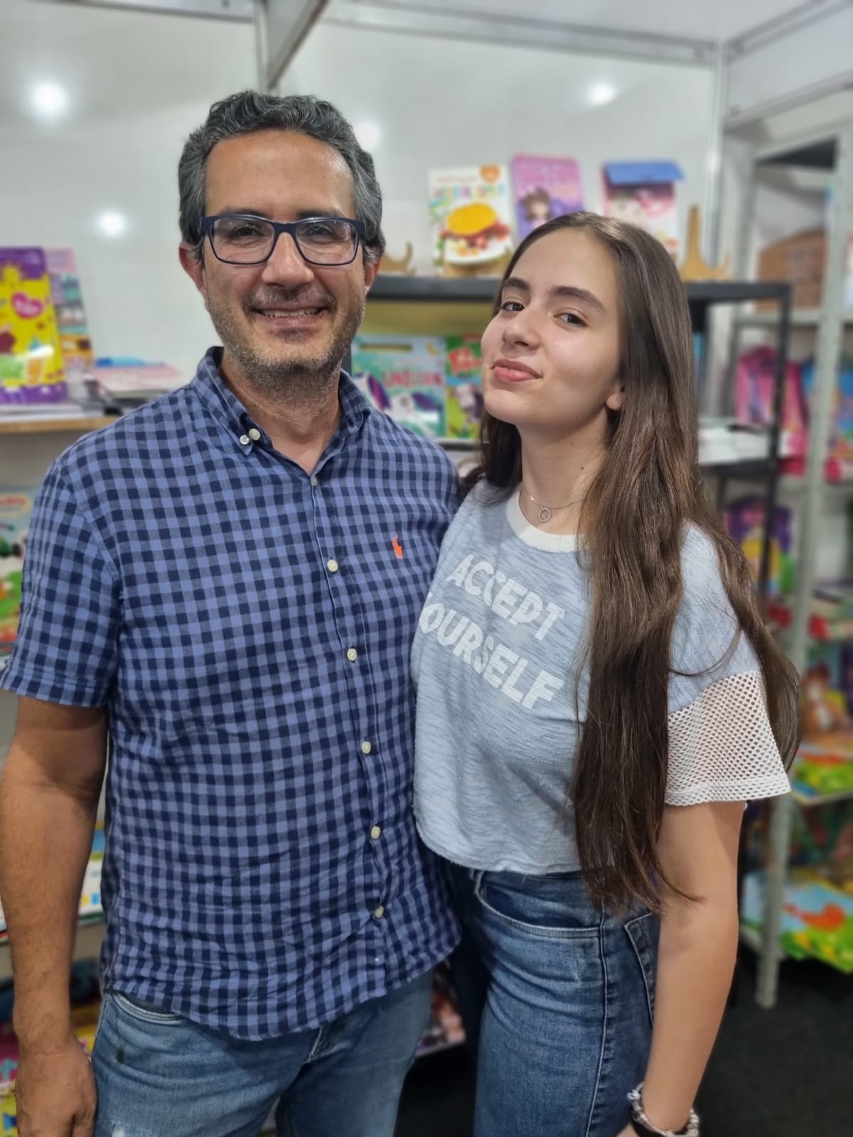 Laís Avelar, Flávio Avelar