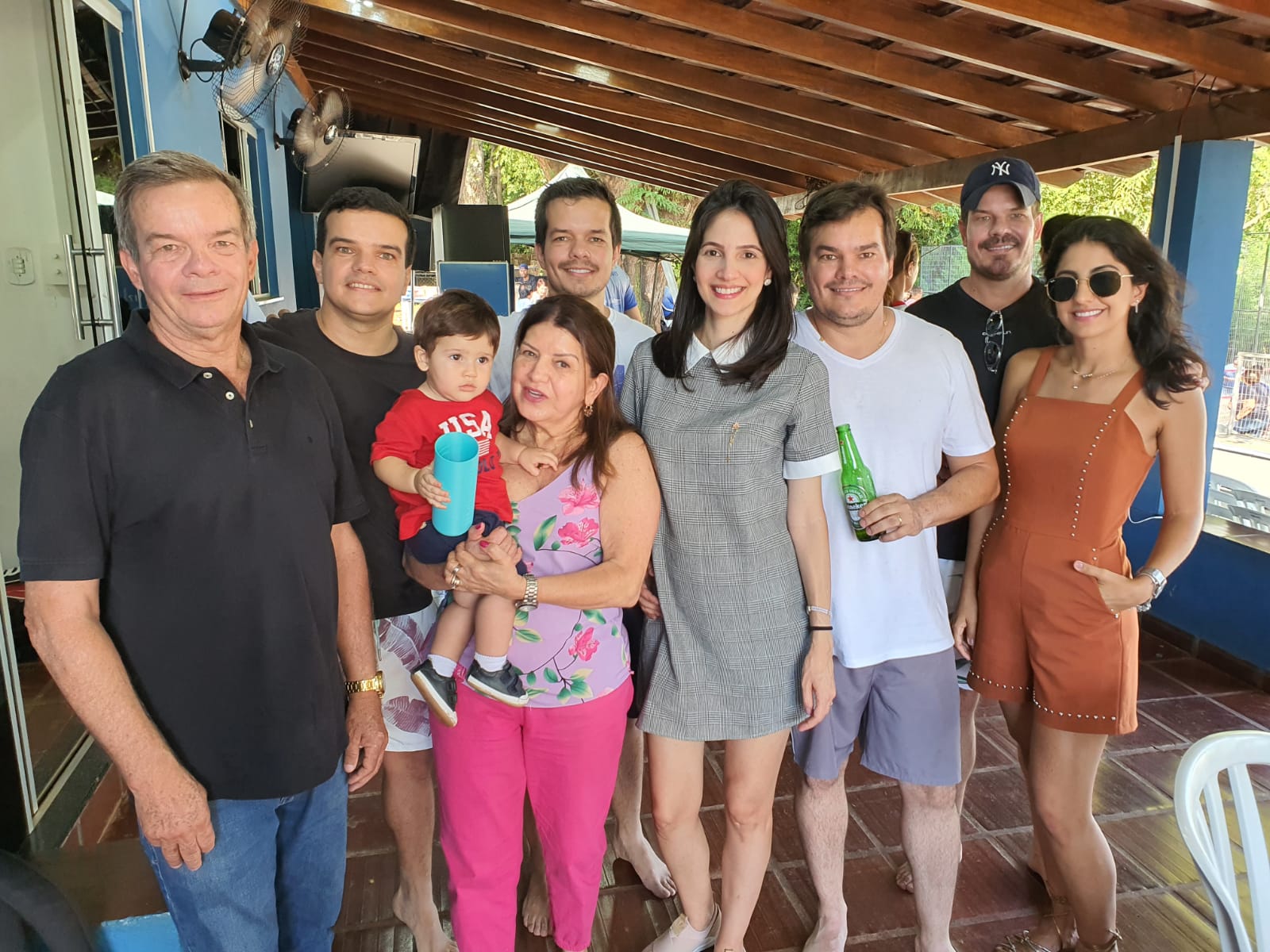 As famílias Caixeta e Ferreira Jorge  reunidas: Virgílio, Marcelo, Fábio, Jorge, Inês, Flávia, André, Rubens e Mel