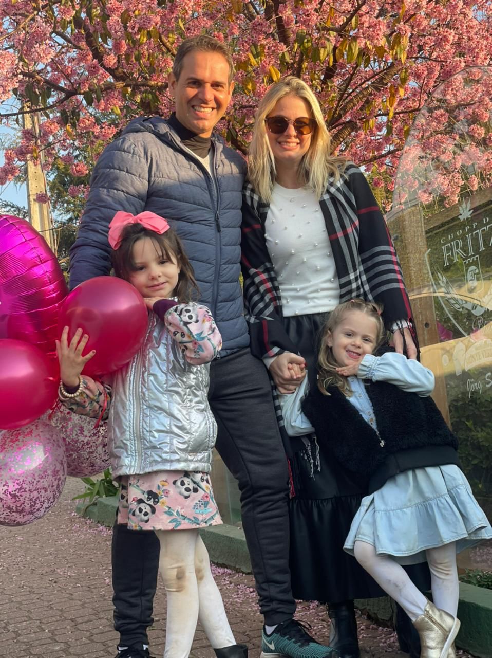 Em viagem com as filhas Maria Alice e Maria Clara