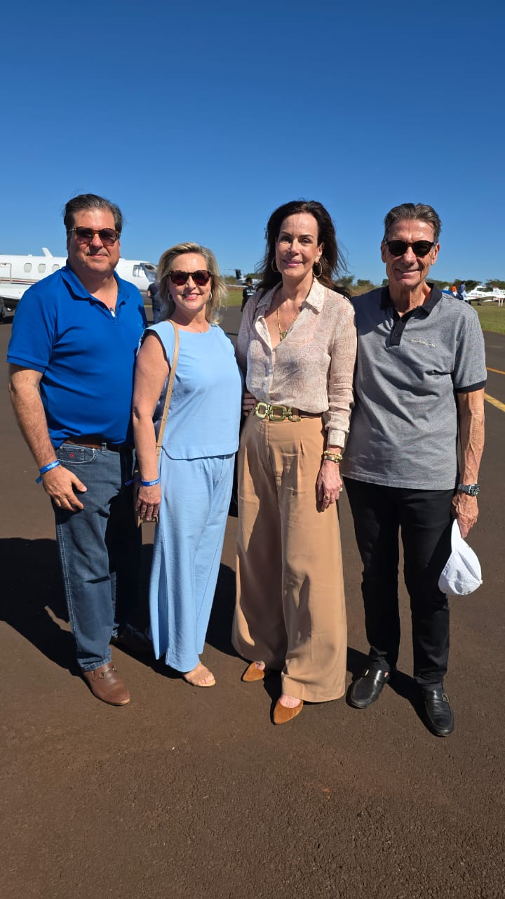 Luiz Eduardo e  Yara Junqueira Figueiredo, Renata  Scarpa e Hugo  Cagno